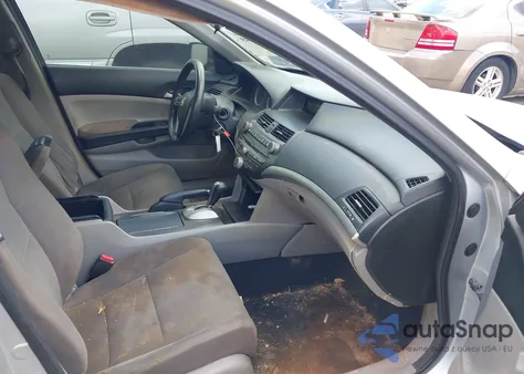 2012 Honda Accord 2.4 Lx из США, поврежденный, VIN 1HGCP2F37CA019067